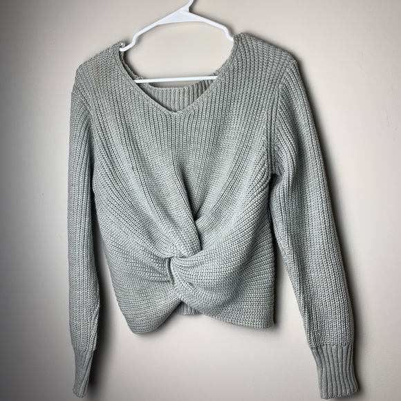 grey knot sweater - Picture 1 of 4